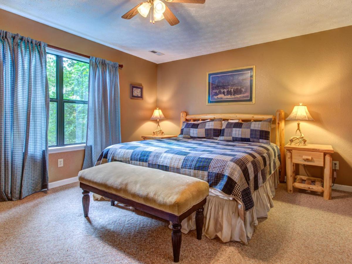 Great Expectations, 3 Bedrooms, Fireplace, Pool Table, Hot Tub, Sleeps 10 Gatlinburg Exterior foto